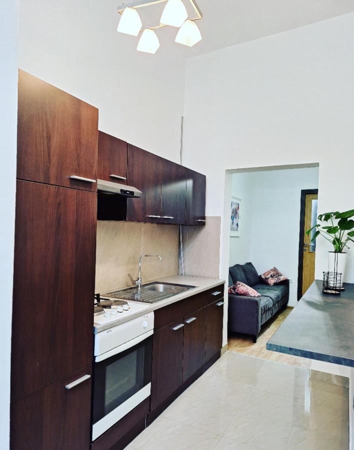 Apartment Ory 2 Between The Beach And City Center プーラ エクステリア 写真